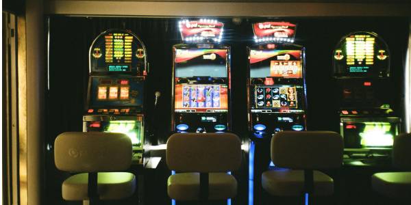 Výherní automaty: Zábava, adrenalin a šance na jackpot